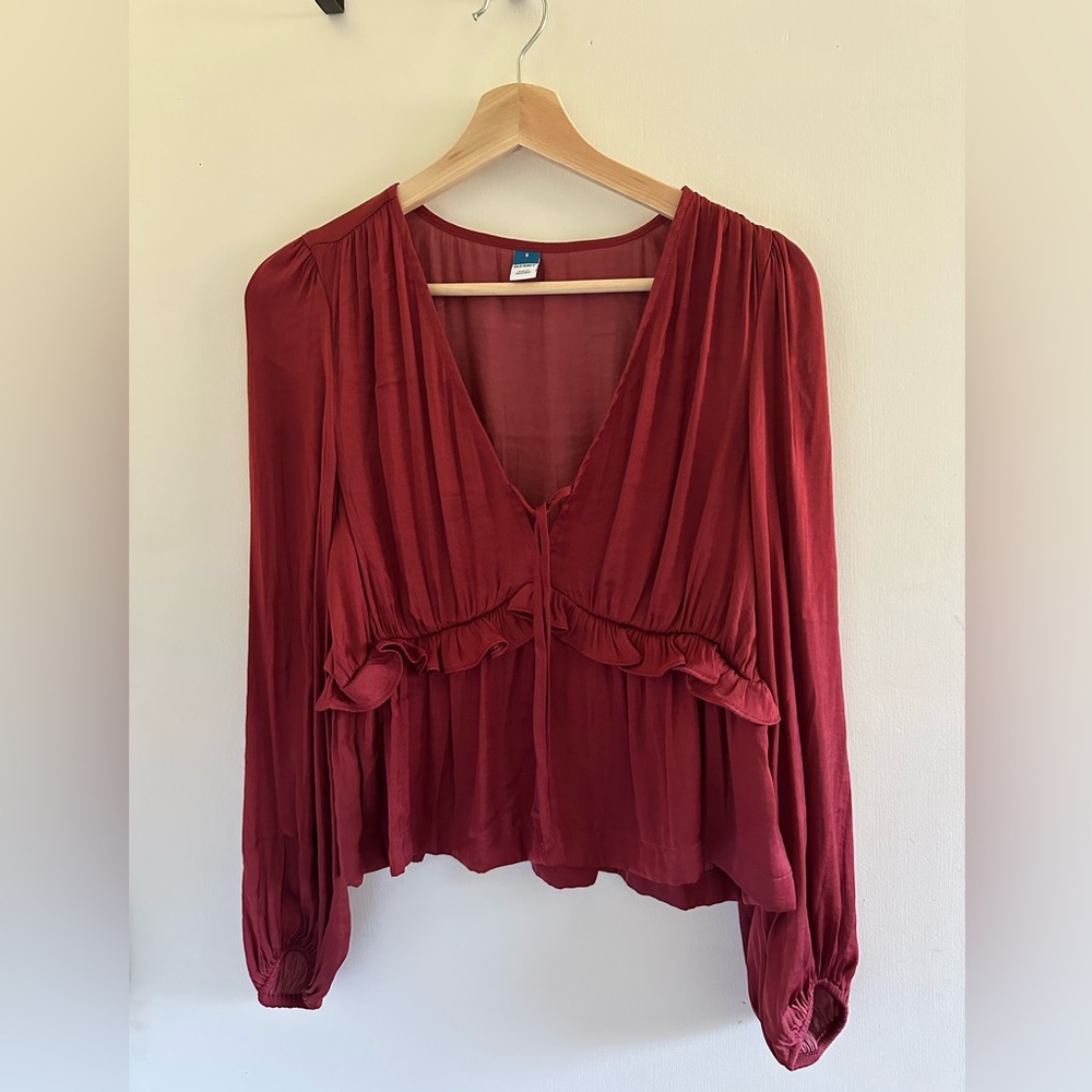 Old Navy Burgundy Long-Sleeve V-Neck Ruffle Blouse